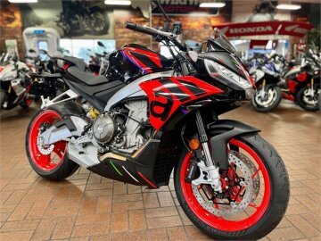 New 2024 Aprilia Tuono