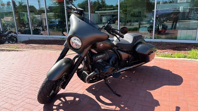 2024 BMW R 18 Roctane