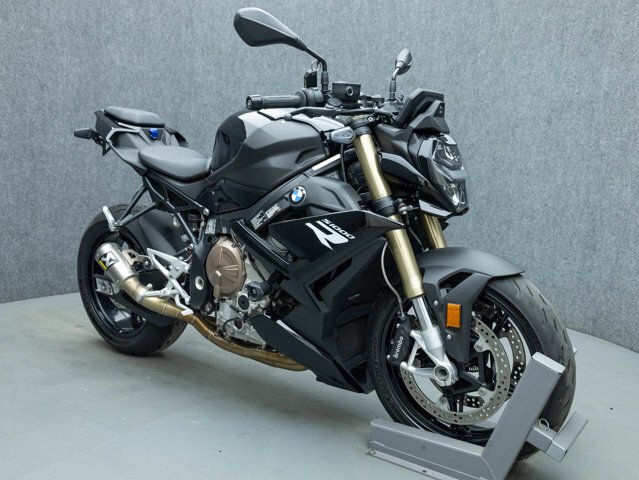 2024 BMW S1000R