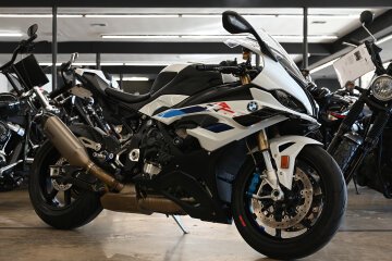 2024 BMW S1000RR
