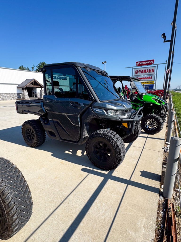 2024 Can-Am Defender