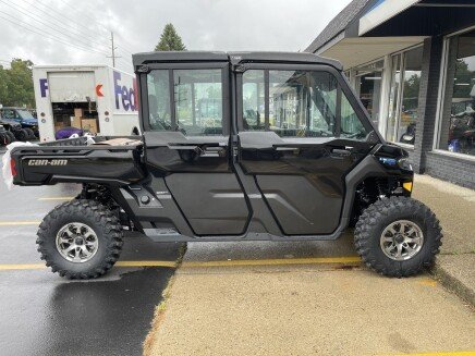 Photo 1 for New 2024 Can-Am Defender