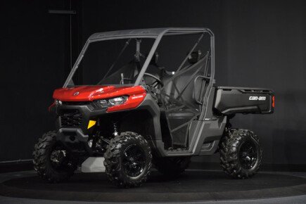 Photo 1 for New 2024 Can-Am Defender DPS HD10