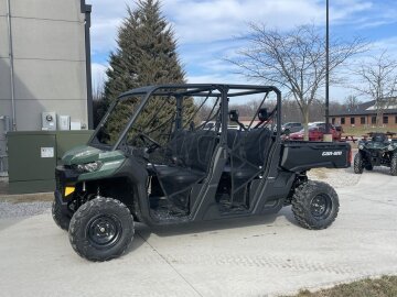 New 2024 Can-Am Defender