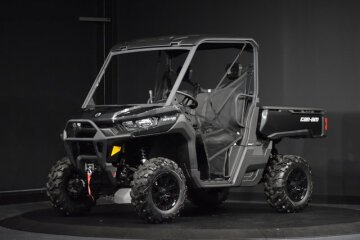 2024 Can-Am Defender XT HD9