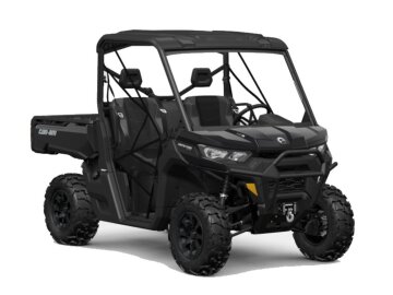 New 2024 Can-Am Defender