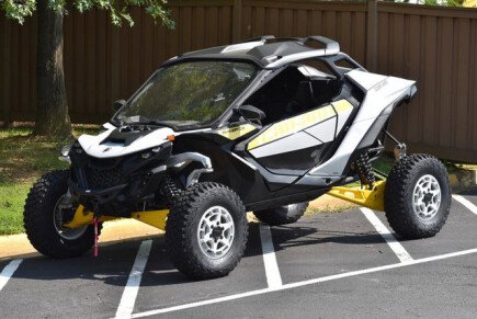 Photo 1 for New 2024 Can-Am Maverick 1000R