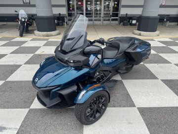 New 2024 Can-Am Spyder RT