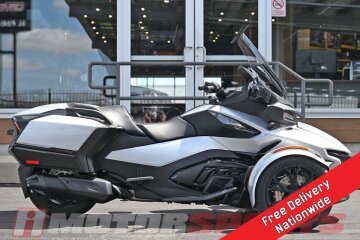 New 2024 Can-Am Spyder RT