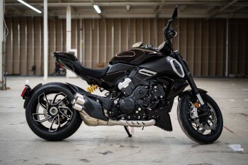 New 2024 Ducati Diavel