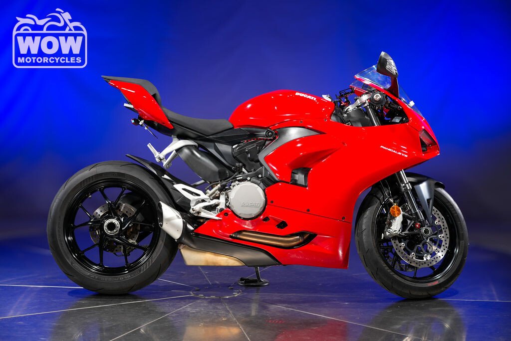 2024 Ducati Panigale V2