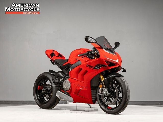 2024 Ducati Panigale V4