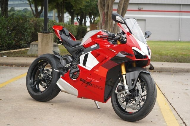 2024 Ducati Panigale V4