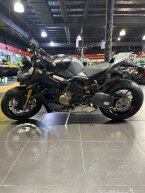 Thumbnail Photo 2 for New 2024 Ducati Streetfighter