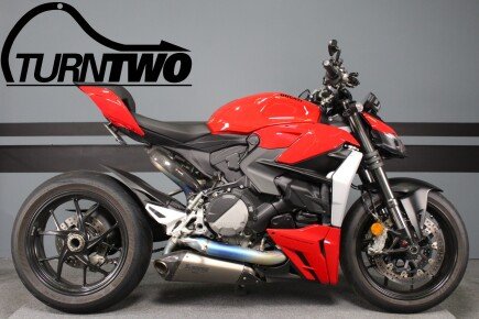 Photo 1 for 2024 Ducati Streetfighter V2