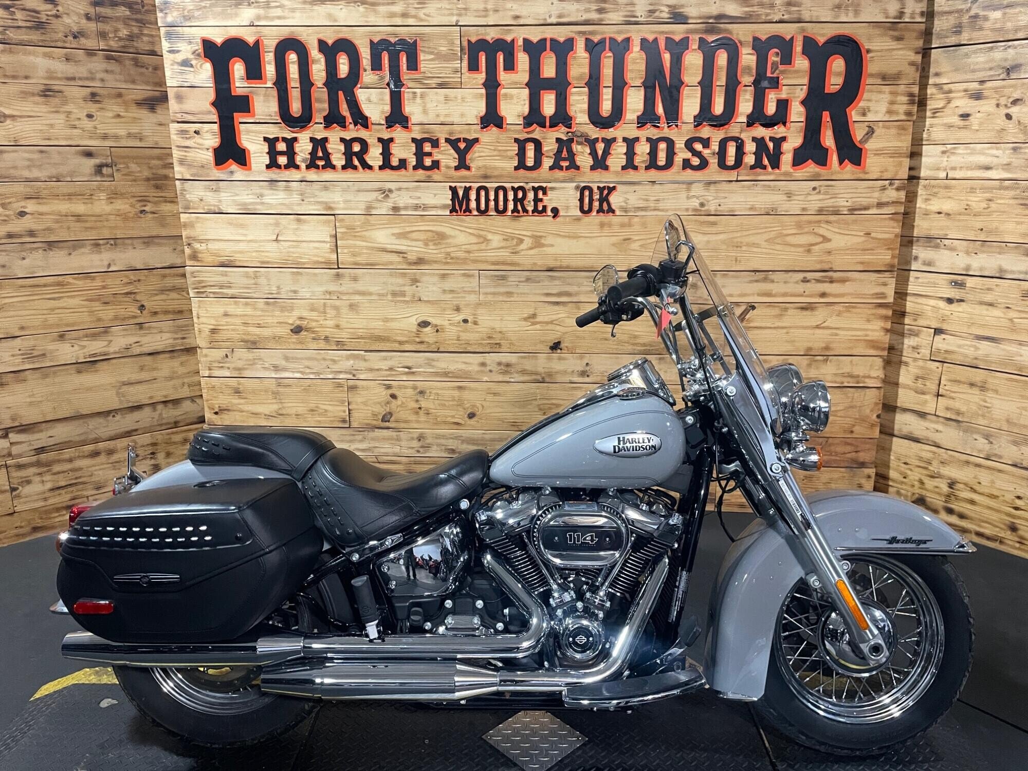 2024 Harley-Davidson Softail Heritage Classic 114