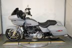 Thumbnail Photo 5 for New 2024 Harley-Davidson Touring Road Glide