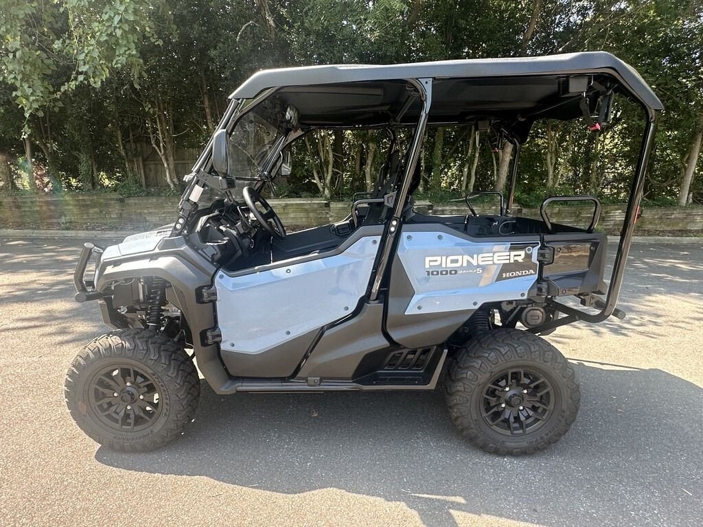 2024 Honda Pioneer 1000