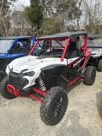 New 2024 Honda Talon 1000R FOX Live Valve