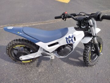2024 Husqvarna EE 2