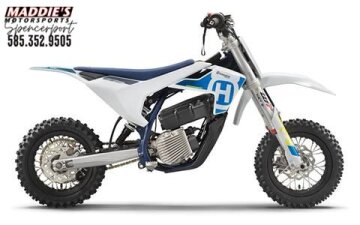 New 2024 Husqvarna EE 3