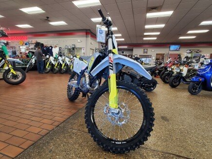 Photo 1 for New 2024 Husqvarna FC450 Rockstar Edition