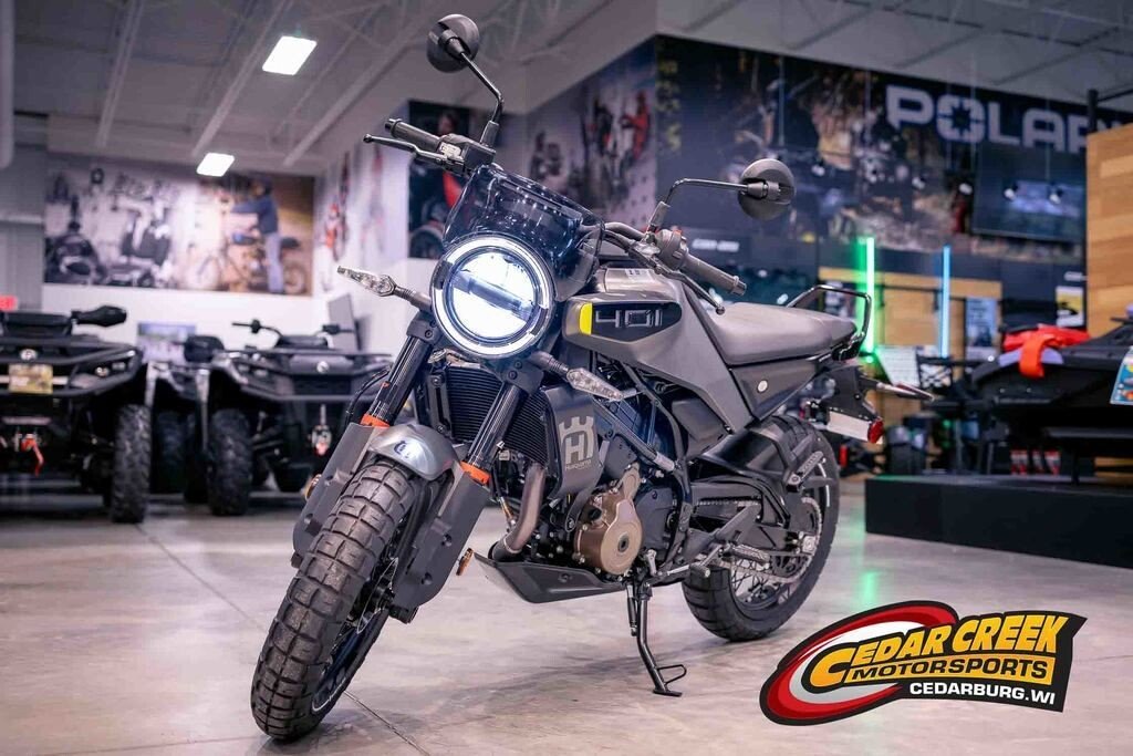 New 2024 Husqvarna Svartpilen