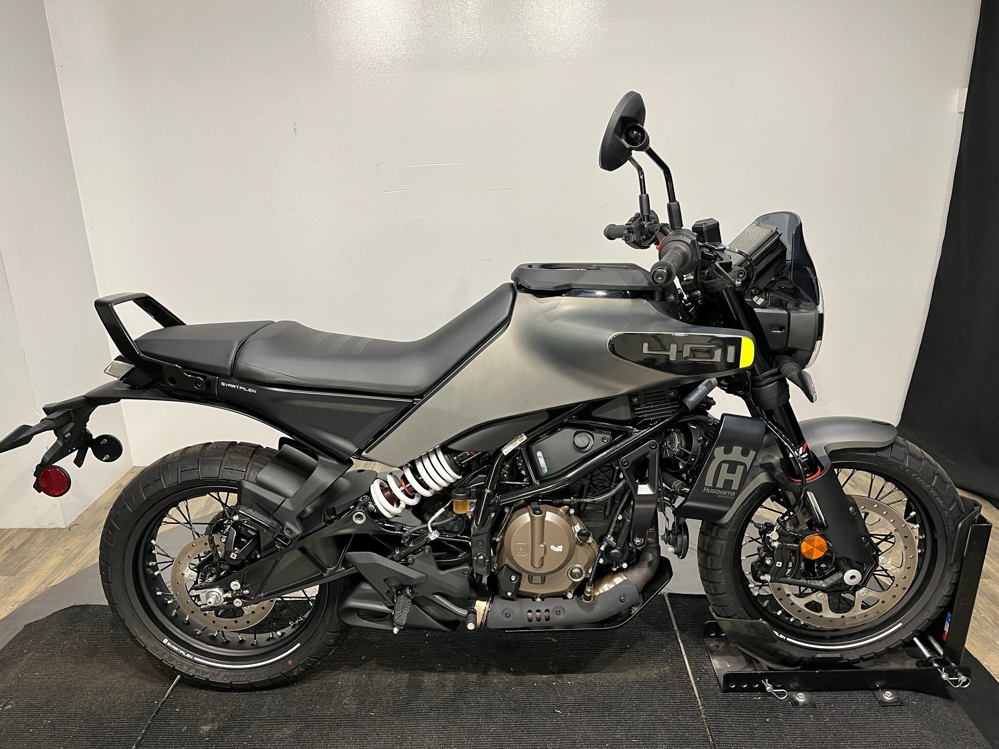 2024 Husqvarna Svartpilen