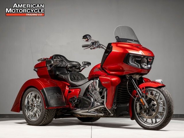 2024 Indian Pursuit Limited w/ PowerBand Audio Package
