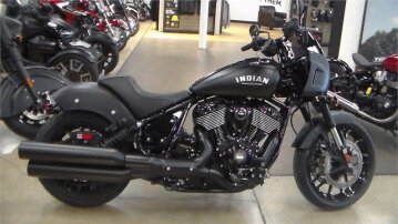 New 2024 Indian Sport Chief Dark Horse w/ABS