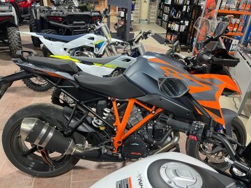 New 2024 KTM 1290 Super Duke GT