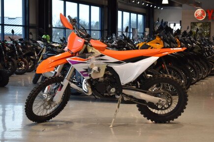 Photo 1 for New 2024 KTM 250XC