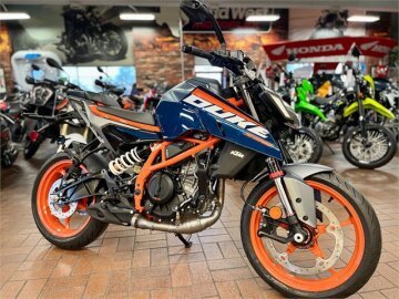 New 2024 KTM 390 Duke