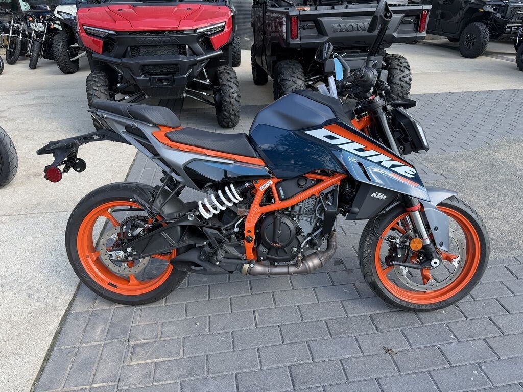 2024 KTM 390 Duke