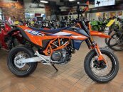 New 2024 KTM 690 SMC R