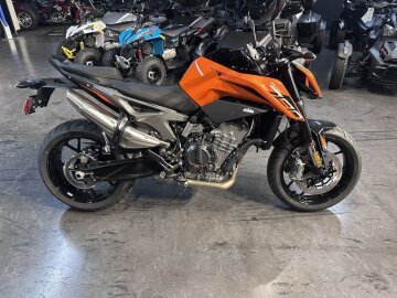 New 2024 KTM 790 Duke