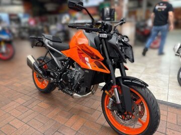 New 2024 KTM 990 Duke
