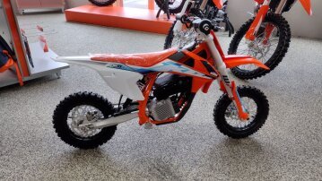 New 2024 KTM SX-E 3