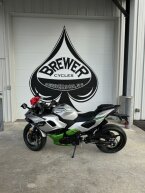 Thumbnail Photo 1 for New 2024 Kawasaki Ninja 7