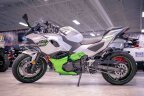 Thumbnail Photo 2 for New 2024 Kawasaki Ninja 7