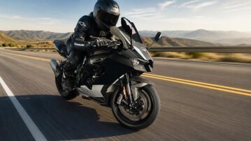 2024 Kawasaki Ninja ZX-10R Base