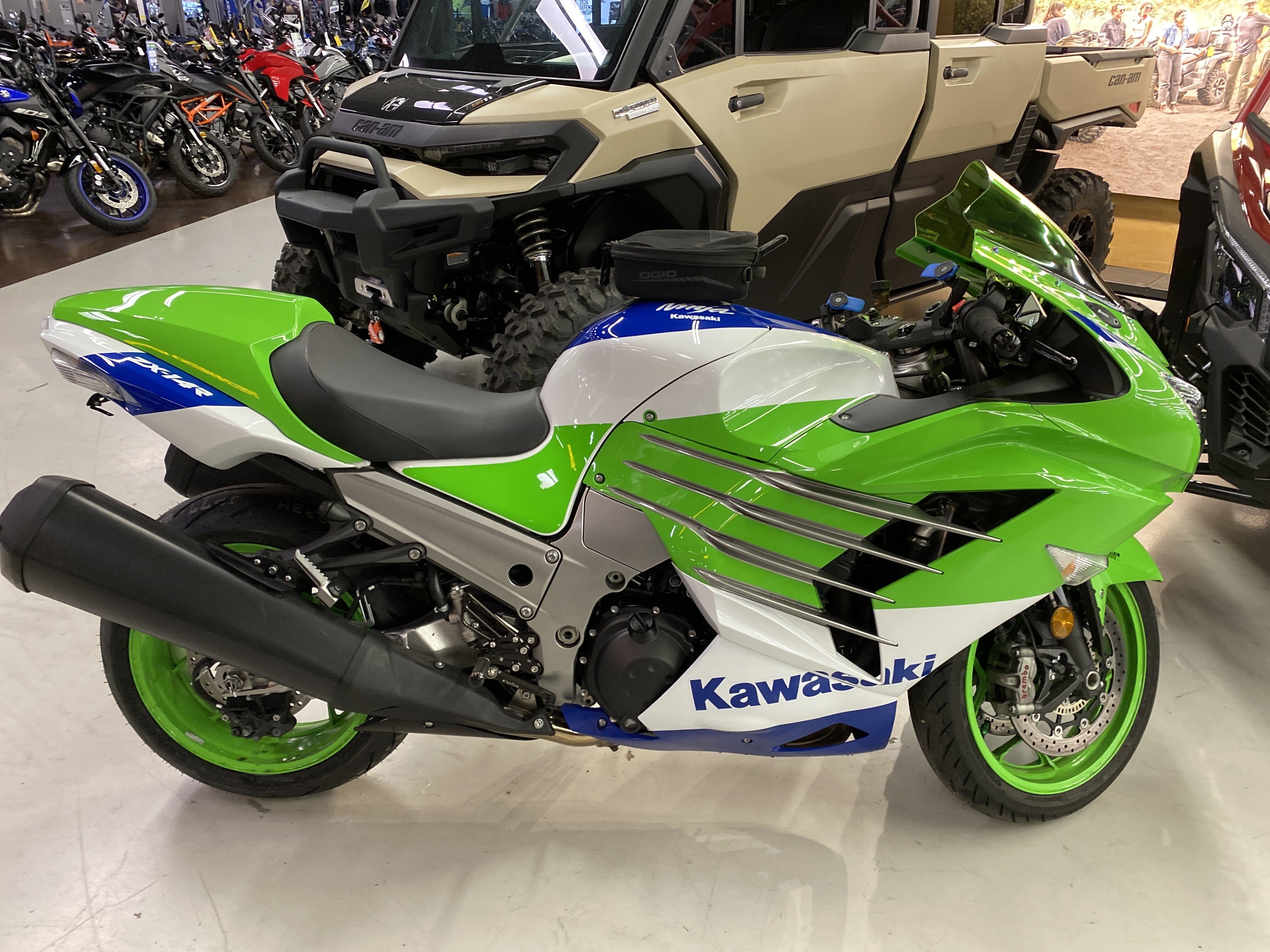 14 FHD パナ 8GB SSD256GB CF-LX6EDGQS DVD Kawasaki Ninja ZX-14 - Wikipedia