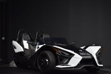 New 2024 Polaris Slingshot SLR