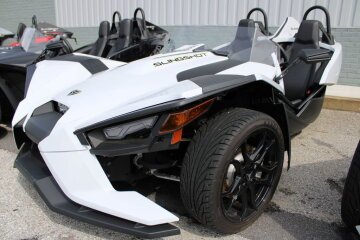 New 2024 Polaris Slingshot S w/ Technology Package 1