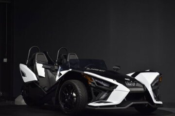 New 2024 Polaris Slingshot
