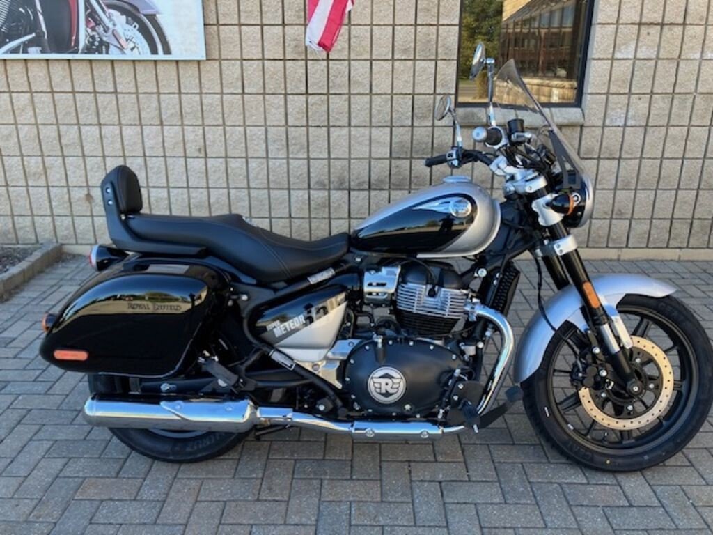 New 2024 Royal Enfield Super Meteor