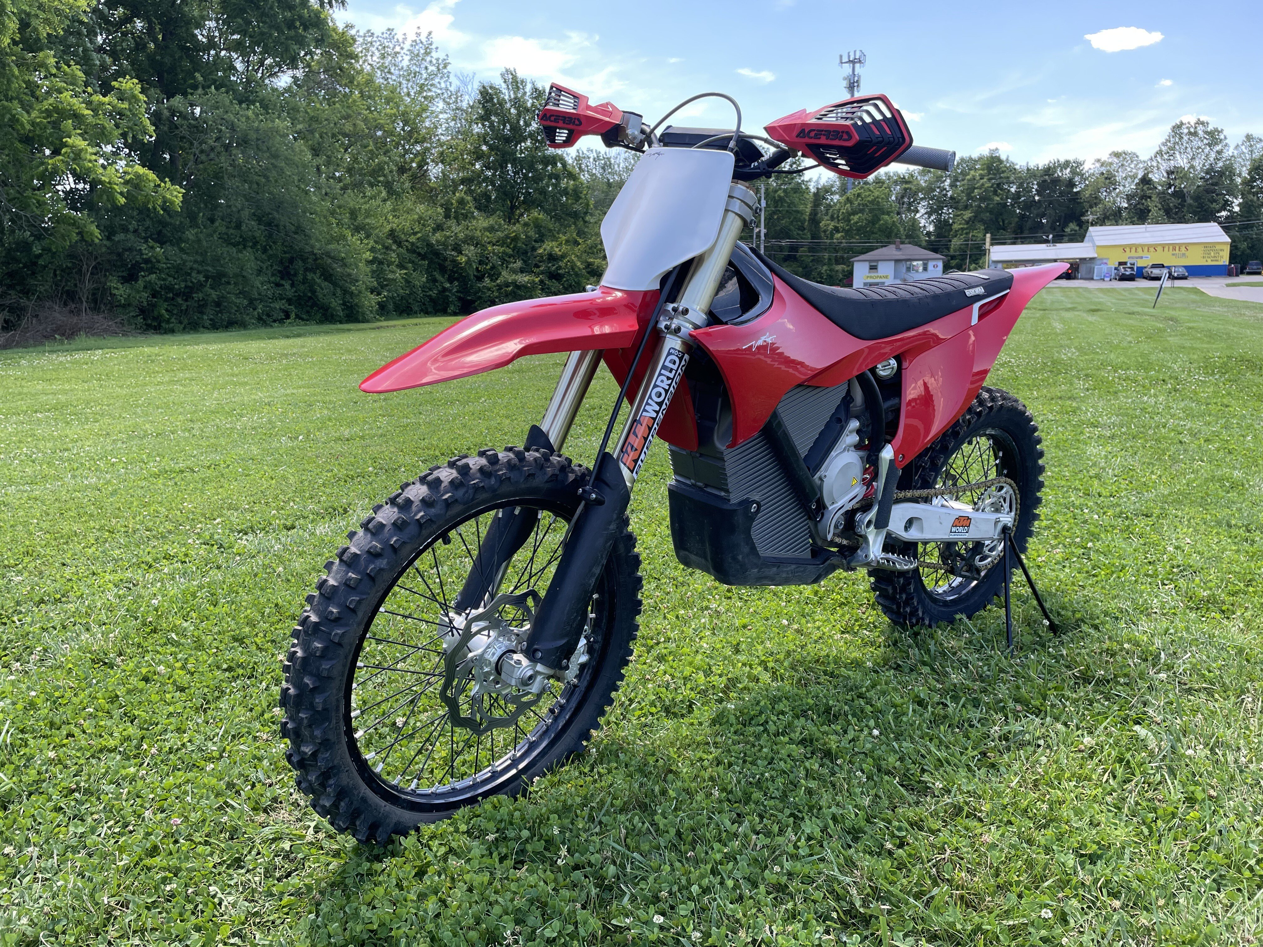 2024 Stark Varg MX