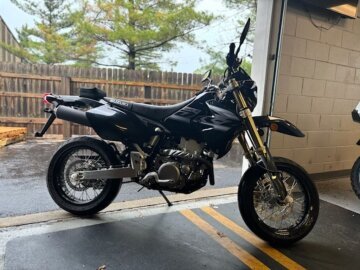 2024 Suzuki DR-Z400SM