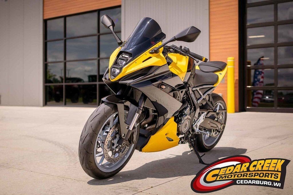 2024 Suzuki GSX-8R