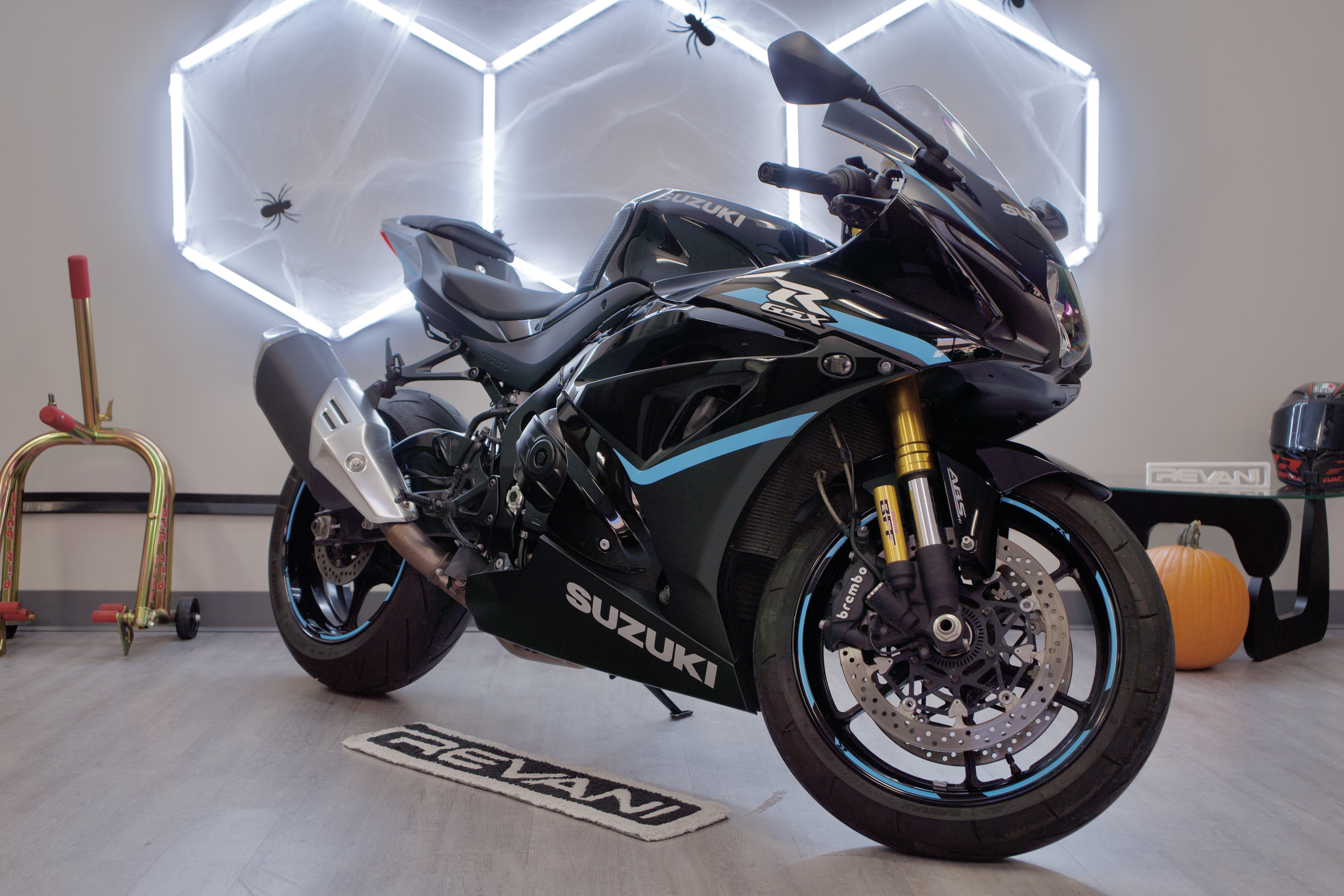 2024 Suzuki GSX-R1000R